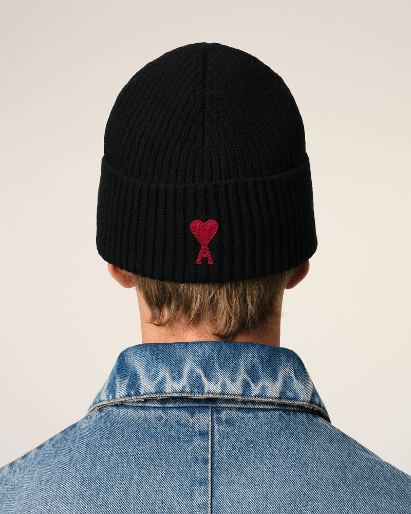 Bonnet Noir Ami de Coeur En Laine